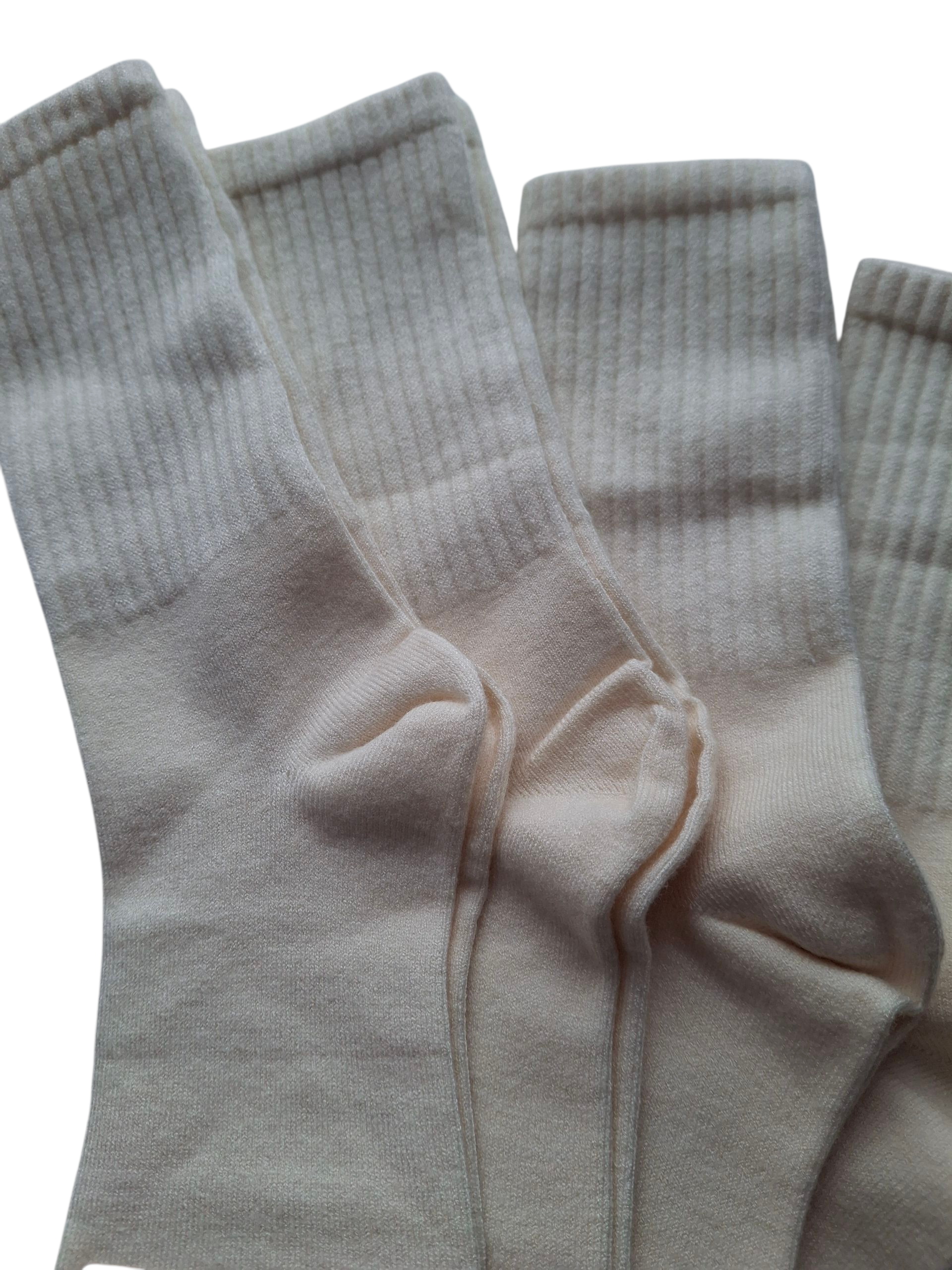 Zestaw 4-pak długich, ciepłych kremowych skarpetek damskich – 95% kaszmir – idealne na jesień i zimę - obrazek 2