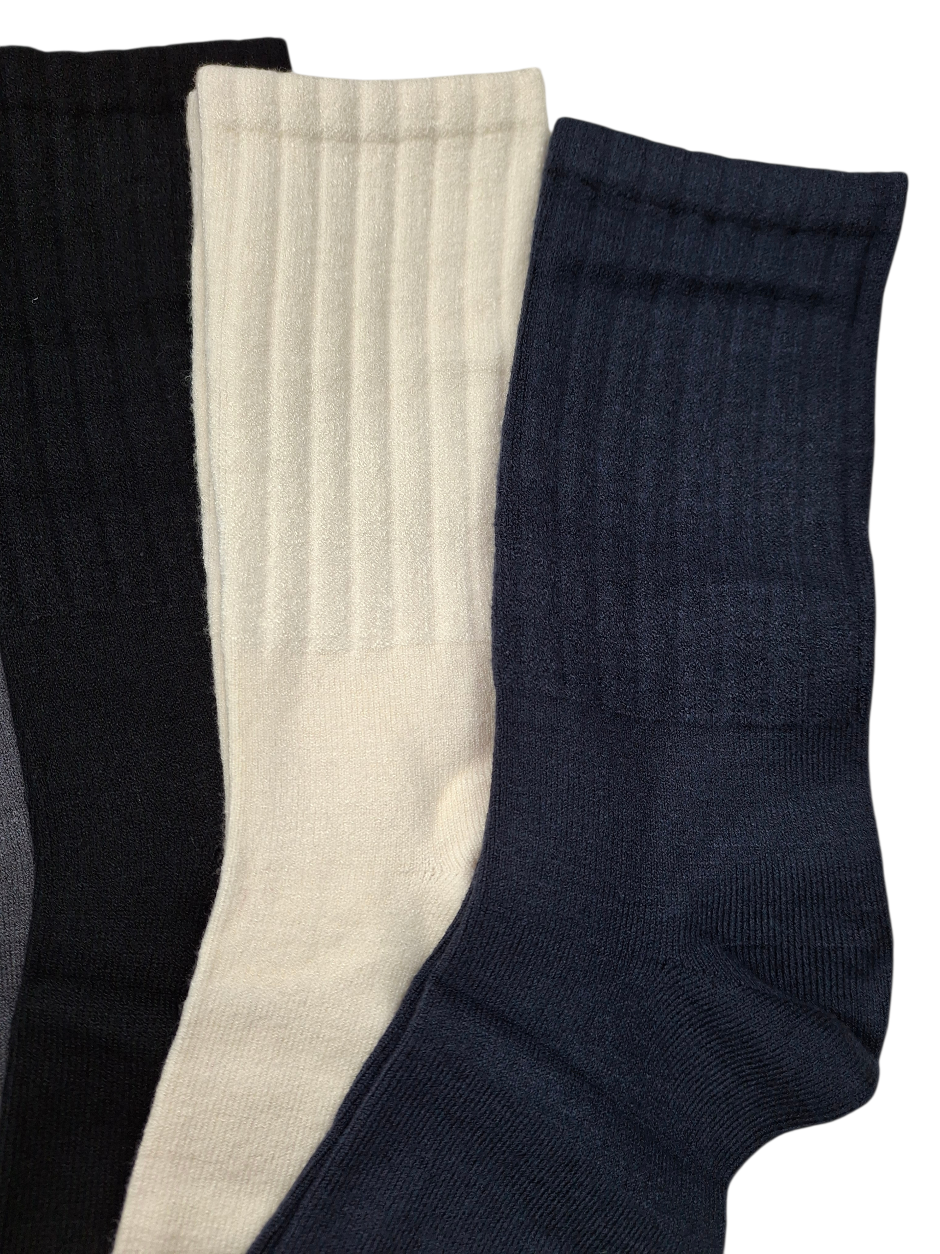 Zestaw 4 par męskich skarpet kaszmirowych zimowych – ciepłe, długie - obrazek 3